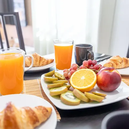 Daire Vivendos - Tr09 - Playamar *